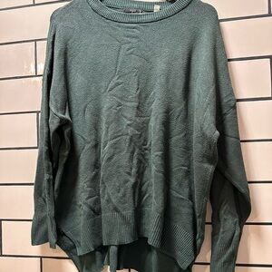 🐍TAHARI GREEN SWEATER🐍